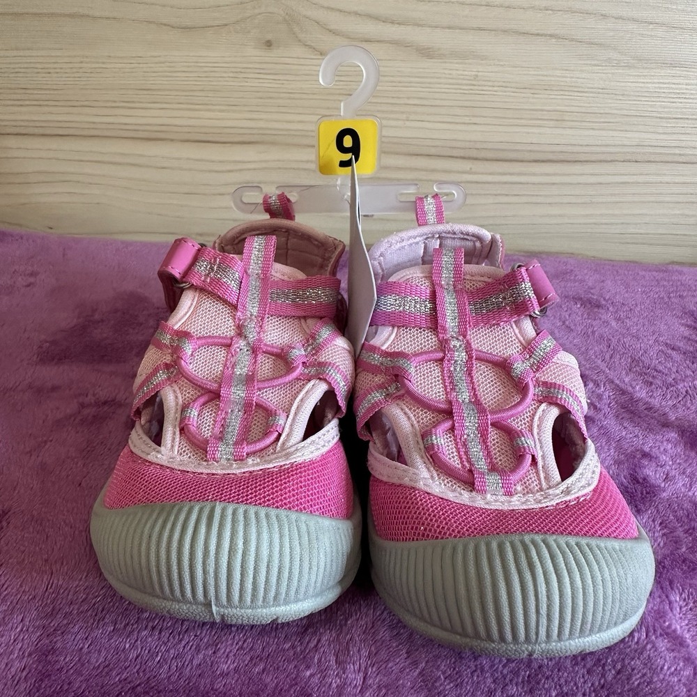 NWT OshKosh Everplay Flexible Outsole Bump Toe Sandal Pink Toddler Size 9